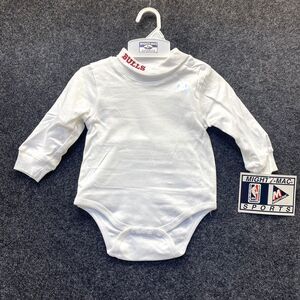 Vintage Chicago Bulls NBA Baby Infant One Piece Bodysuit 12 Months